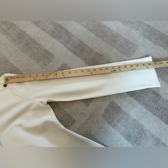 Isabella Oliver Women’s Fallon Maternity Top Soft White NWT (Size 2/US 6) - Picture 10 of 12